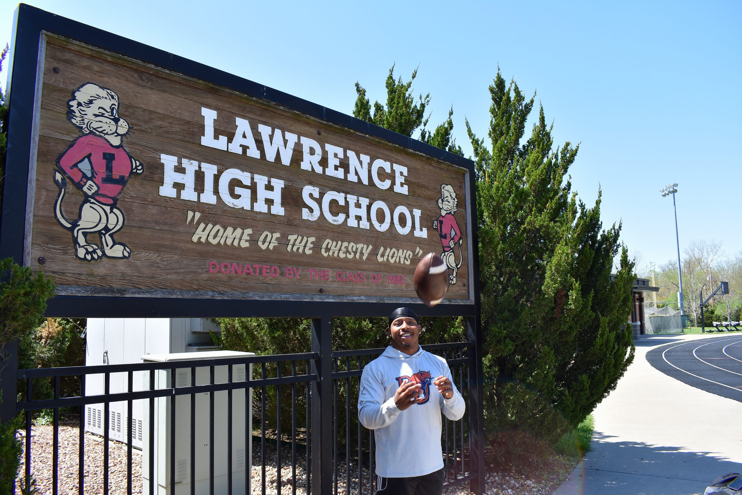 ‘One in a million’: Baker RB, Lawrence High grad JD Woods stares down ...